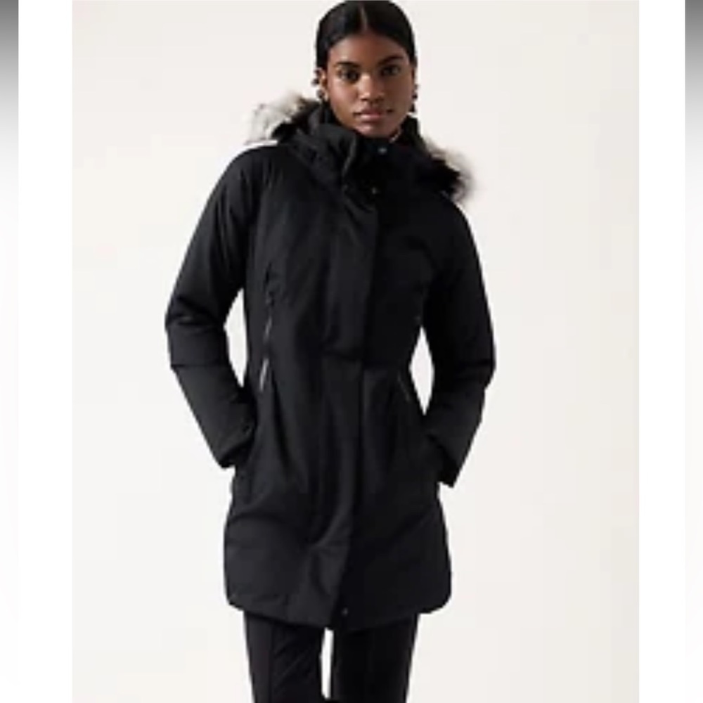 Athlete Rainout Outbound Parka size small New